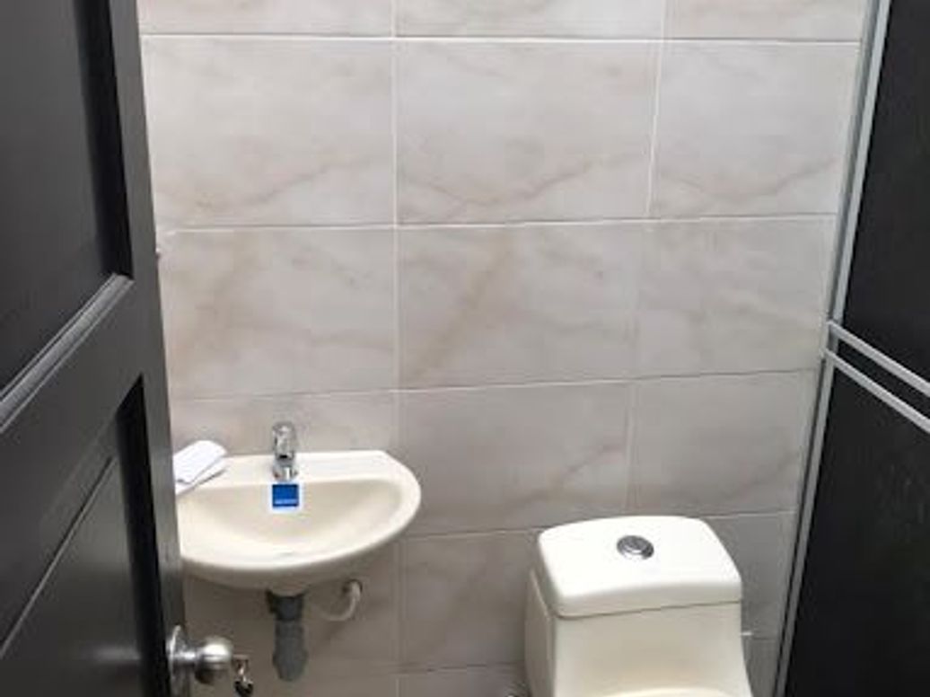 Casa de 12 alcobas en venta en Inglés Quiroga, Bogotá, 378 m² · foto 13 de 20