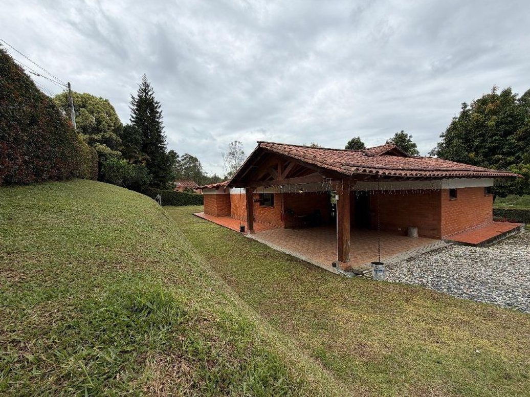 Casa en arriendo, Vereda aeropuerto en Vereda Aeropuerto