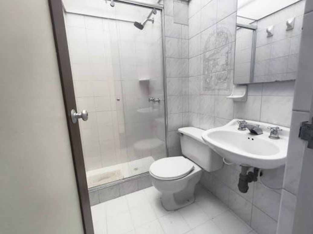 Apartamento de 3 alcobas en venta en Verbenal, Bogotá, 78 m² · foto 14 de 15