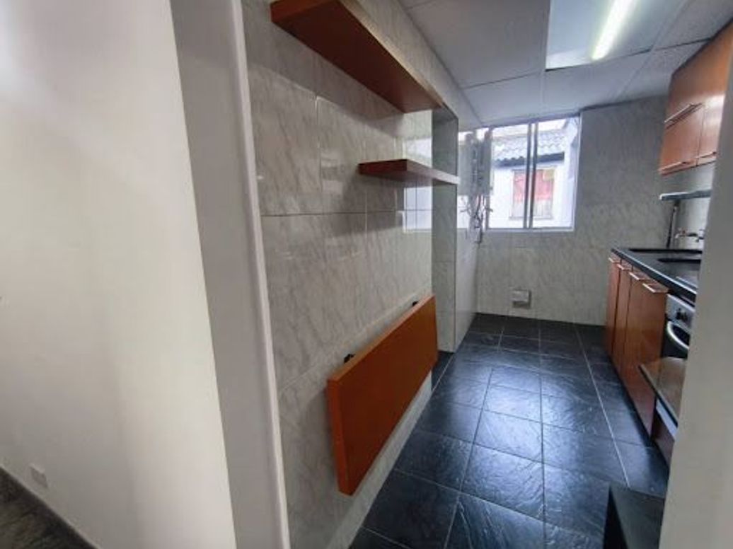 Apartamento de 3 alcobas en venta en Verbenal, Bogotá, 78 m² · foto 5 de 15