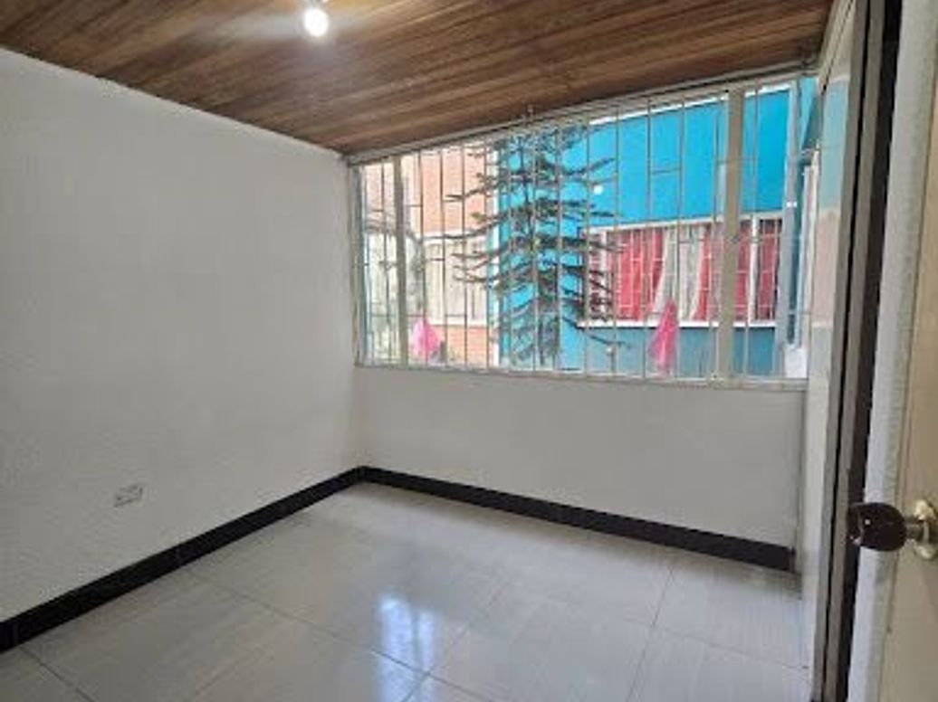 Apartamento de 2 alcobas en venta en San Cristobal Sur, Bogotá, 42 m² · foto 6 de 10