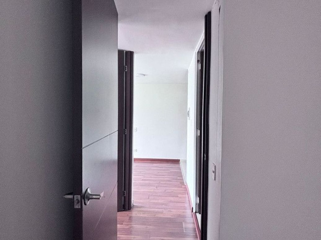 Apartamento de 2 alcobas en venta en Campo Alegre, Bogotá, 40 m² · foto 9 de 9