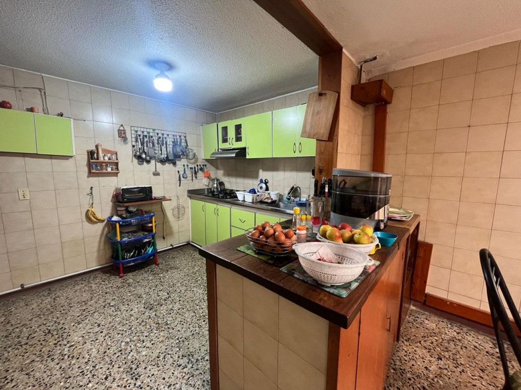 Casa de 4 alcobas en venta en Modelia, Bogotá, 261 m² · foto 7 de 20