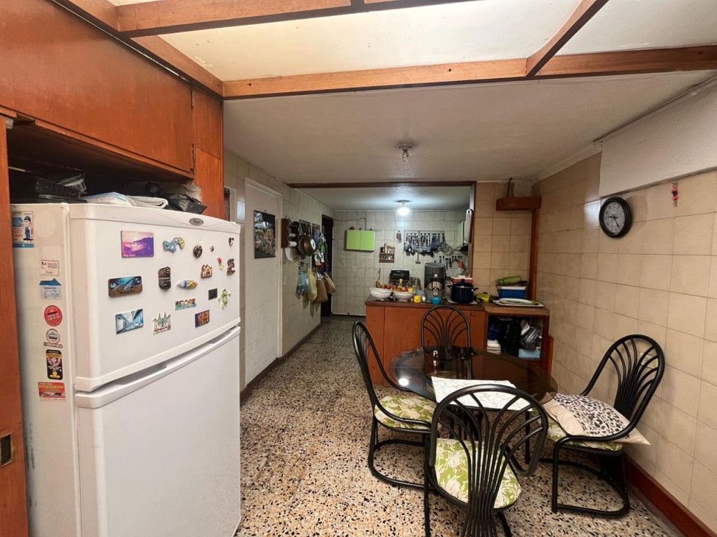 Casa de 4 alcobas en venta en Modelia, Bogotá, 261 m² · foto 8 de 20