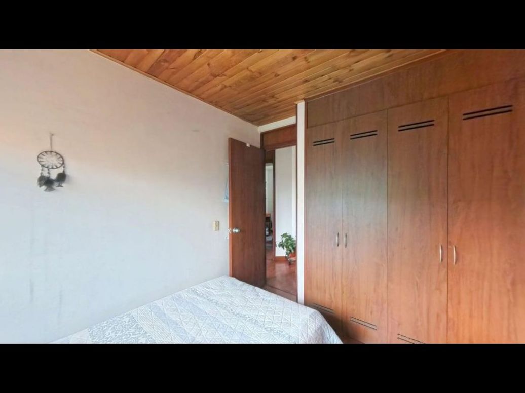 Apartamento de 3 alcobas en venta en Hayuelos, Bogotá, 66 m² · foto 9 de 20