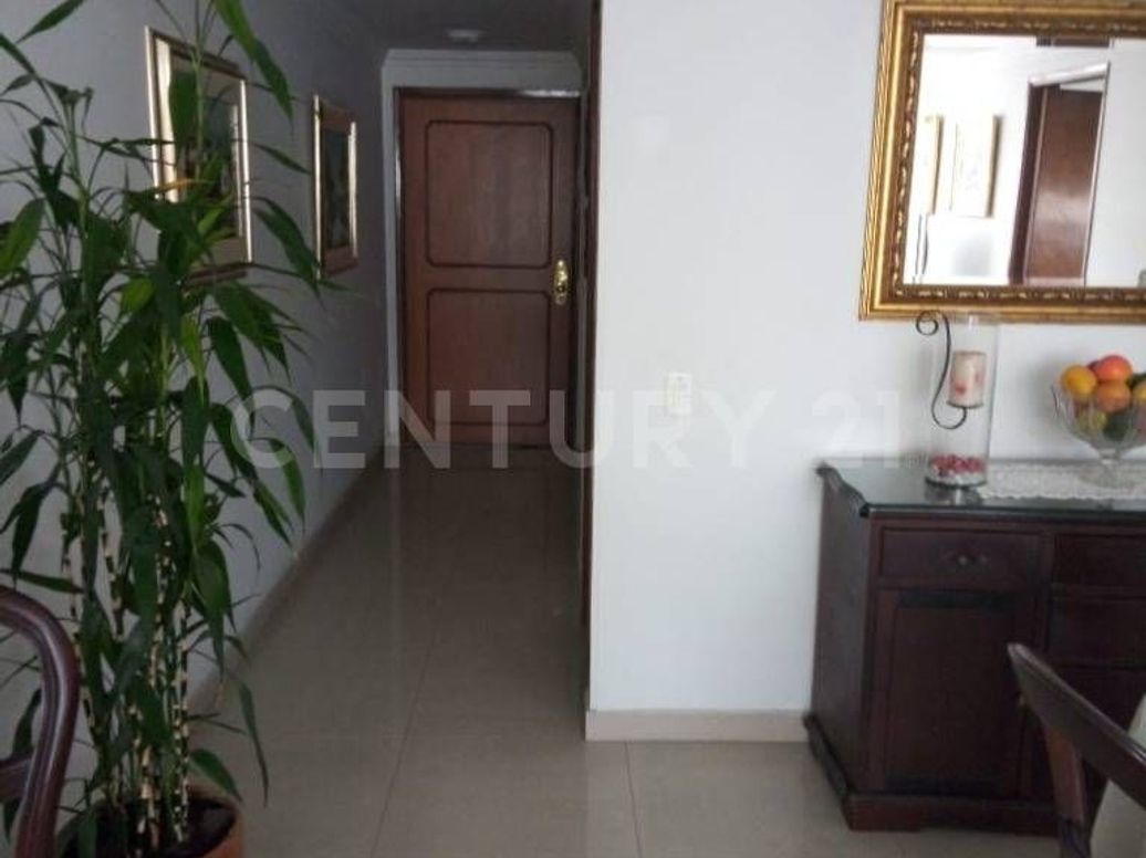 Apartamento de 3 alcobas en venta en Cedritos, Bogotá, 120 m² · foto 12 de 20