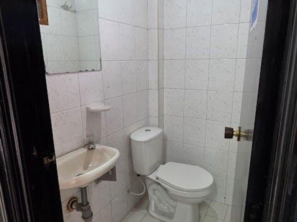 Casa de 6 alcobas en venta en Teusaquillo, Bogotá, 350 m² · foto 14 de 18