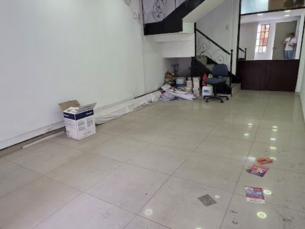 Casa de 6 alcobas en venta en Teusaquillo, Bogotá, 350 m² · foto 3 de 18