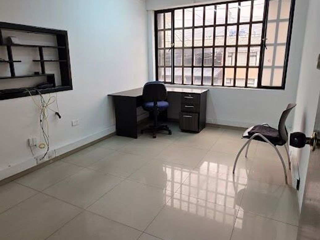 Casa de 6 alcobas en venta en Teusaquillo, Bogotá, 350 m² · foto 5 de 18