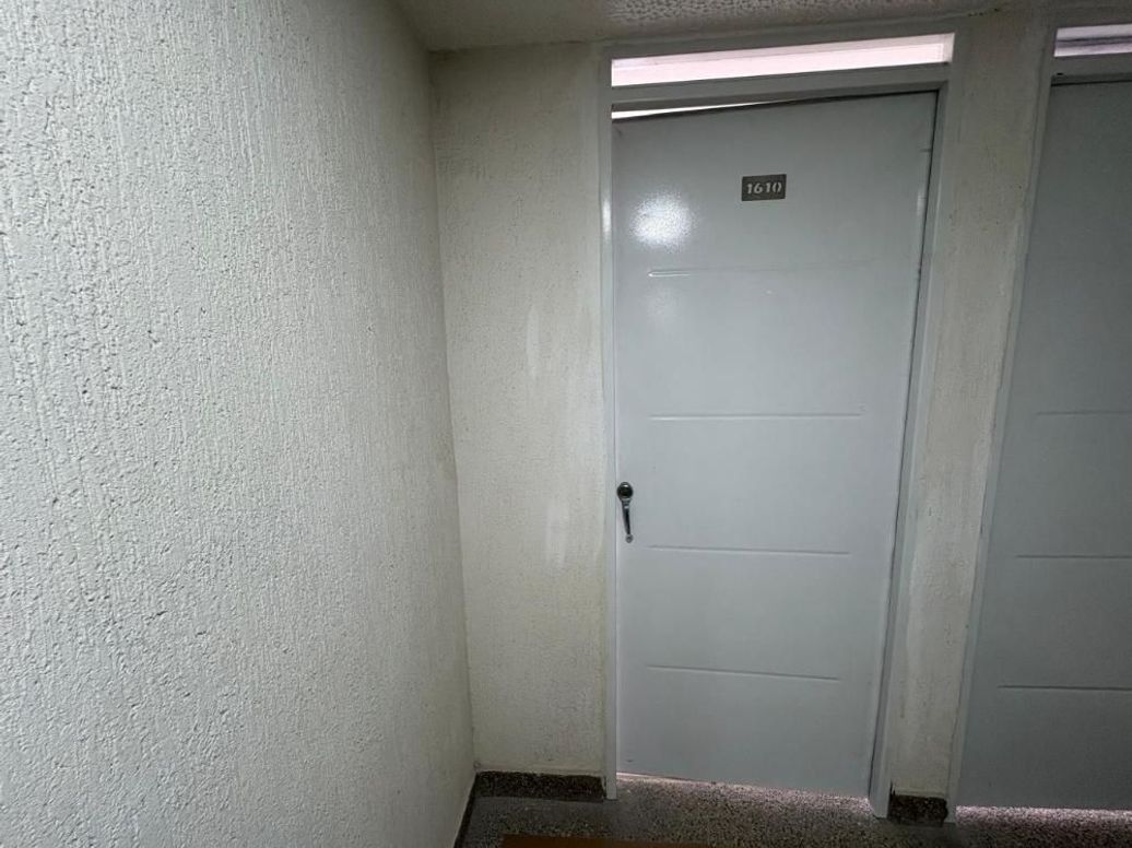 Apartamento de 2 alcobas en venta en Fontibón, Bogotá, 39 m² · foto 2 de 10