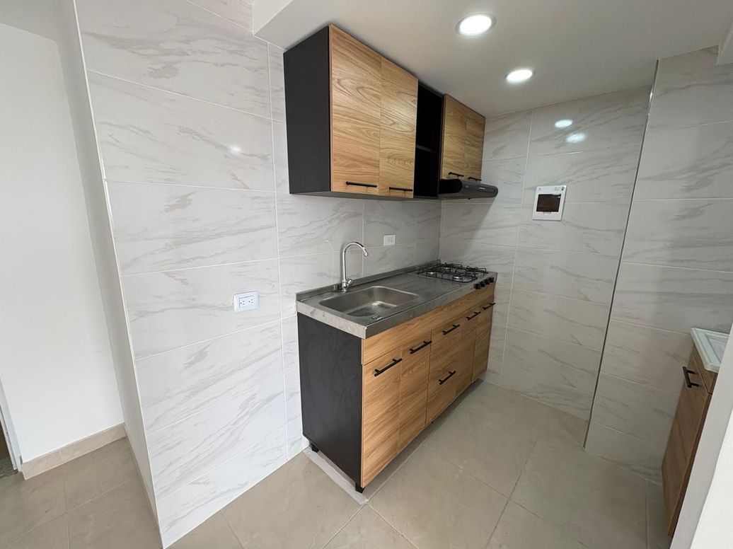 Apartamento de 2 alcobas en venta en Fontibón, Bogotá, 39 m² · foto 5 de 10