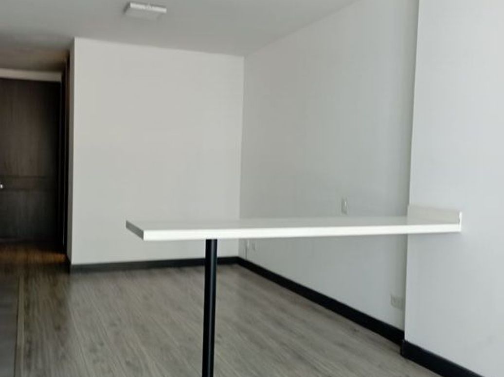Apartaestudio en venta en Las Nieves, Bogotá, 35 m² · foto 5 de 16
