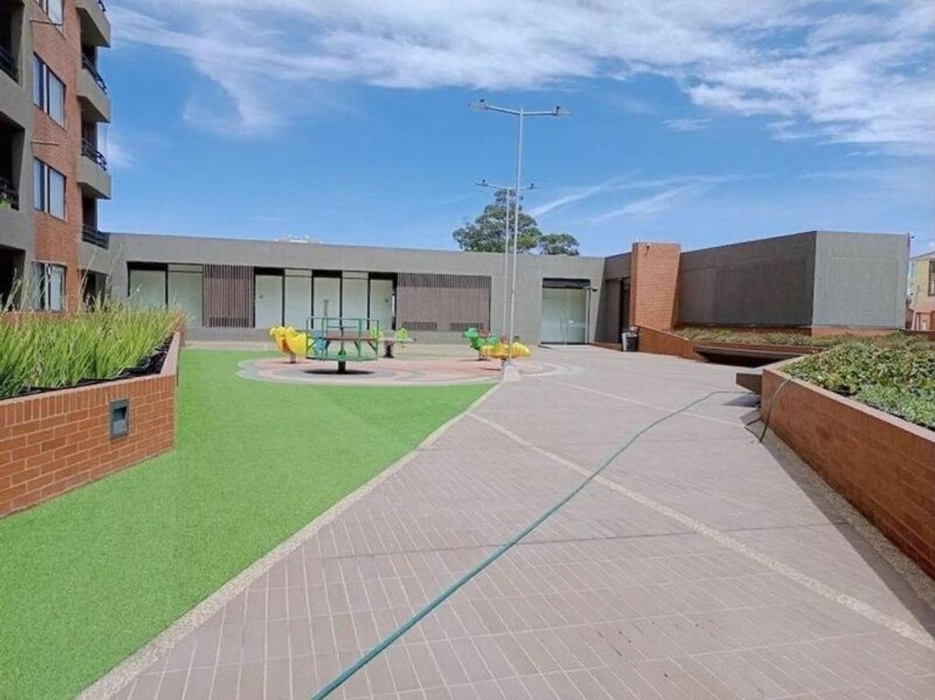 Apartamento de 3 alcobas en venta en A.S.D., Bogotá, 102 m² · foto 13 de 17