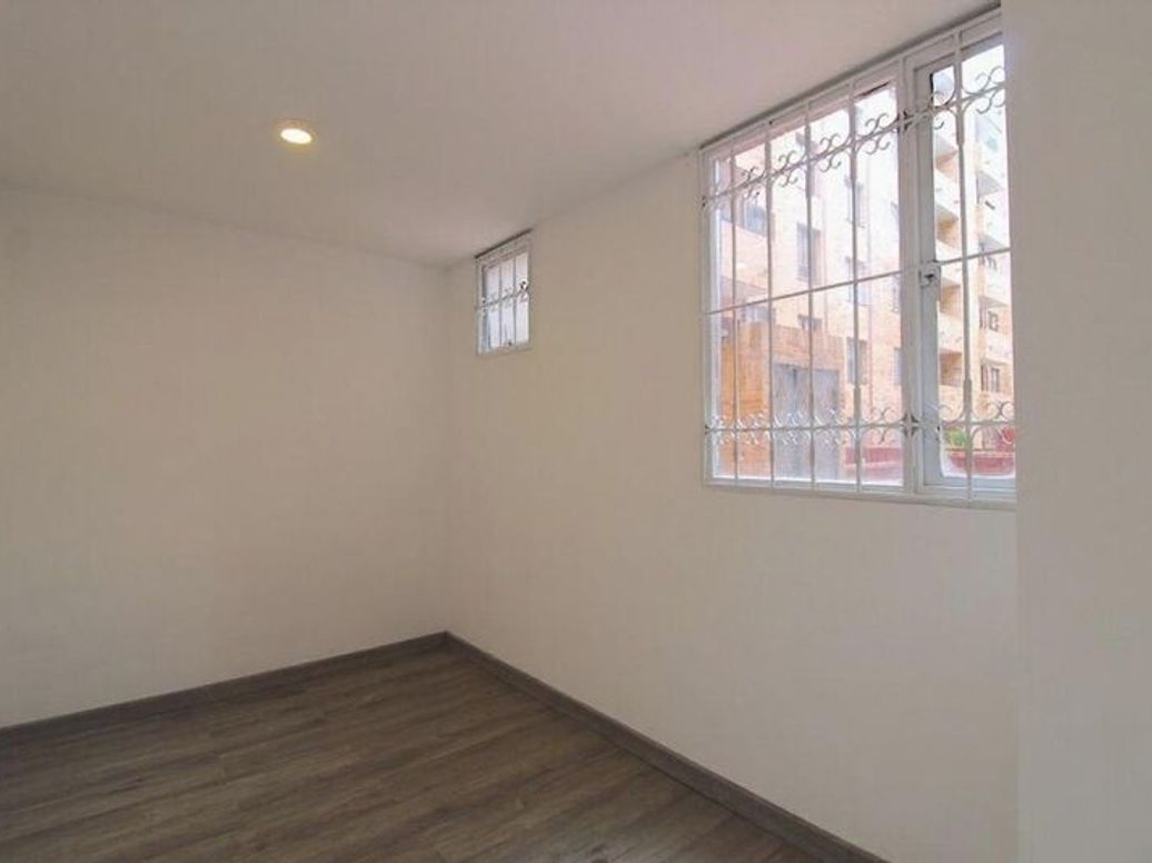 Apartamento de 3 alcobas en venta en El Batan, Bogotá, 130 m² · foto 13 de 14