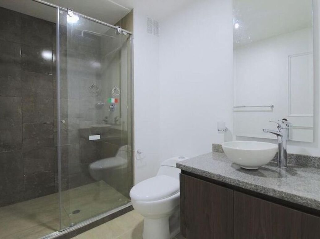 Apartamento de 3 alcobas en venta en El Batan, Bogotá, 130 m² · foto 6 de 14