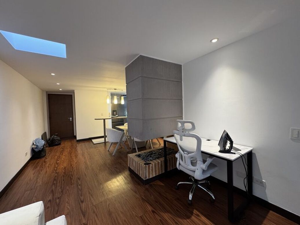 Apartamento de 1 alcoba en venta en Bella Suiza, Bogotá, 74 m² · foto 6 de 15