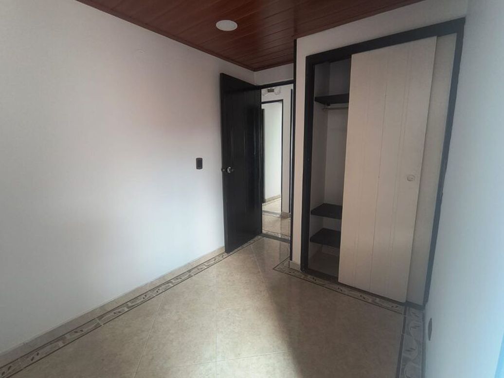 Apartamento de 3 alcobas en venta en Modelia Occidental, Bogotá, 65 m² · foto 9 de 20