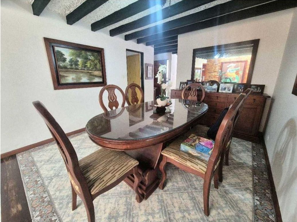 Casa de 4 alcobas en venta en Cedro Narvaez, Bogotá, 190 m² · foto 7 de 20