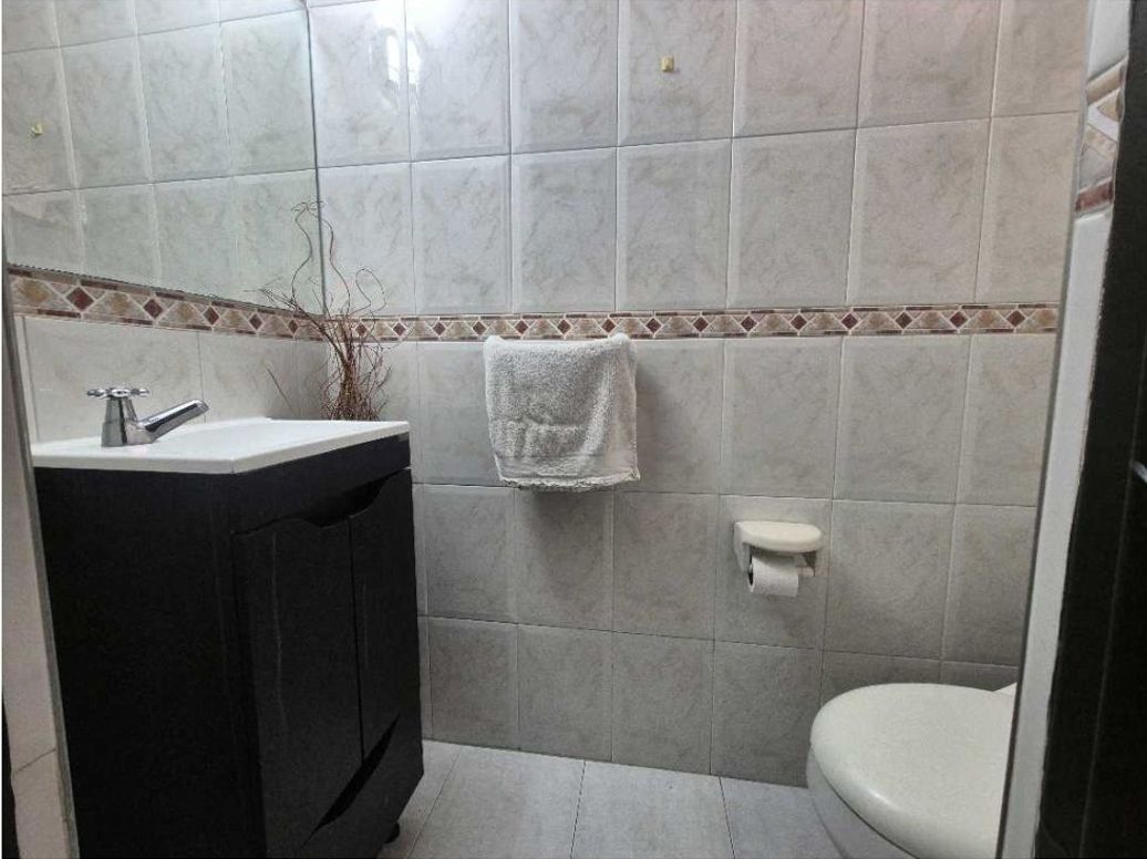 Casa de 4 alcobas en venta en Cedro Narvaez, Bogotá, 190 m² · foto 14 de 20