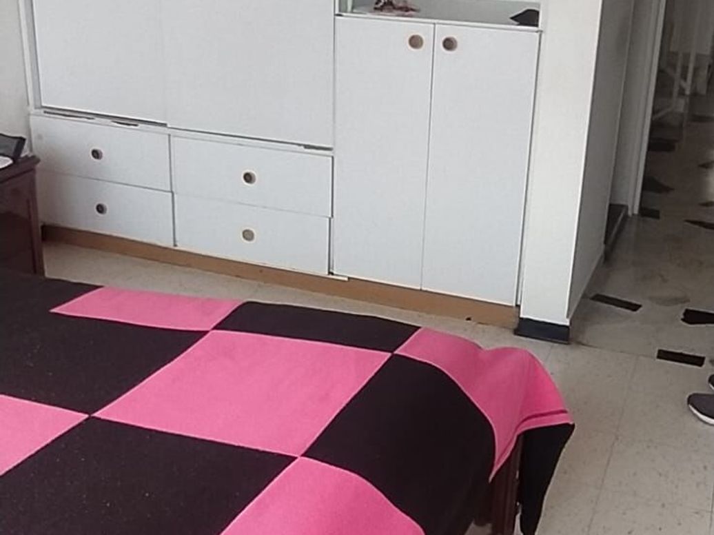 Casa de 7 alcobas en venta en Los Monjes, Bogotá, 227 m² · foto 13 de 20