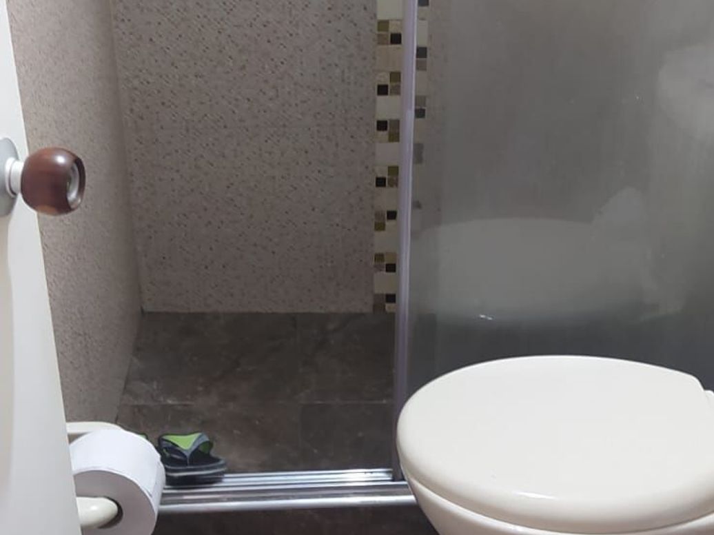 Casa de 7 alcobas en venta en Los Monjes, Bogotá, 227 m² · foto 9 de 20