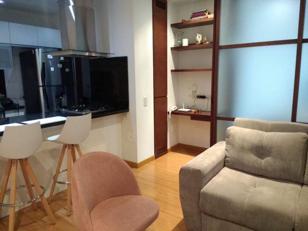 Apartaestudio en venta en Chicó Norte, Bogotá, 44 m² · foto 6 de 16
