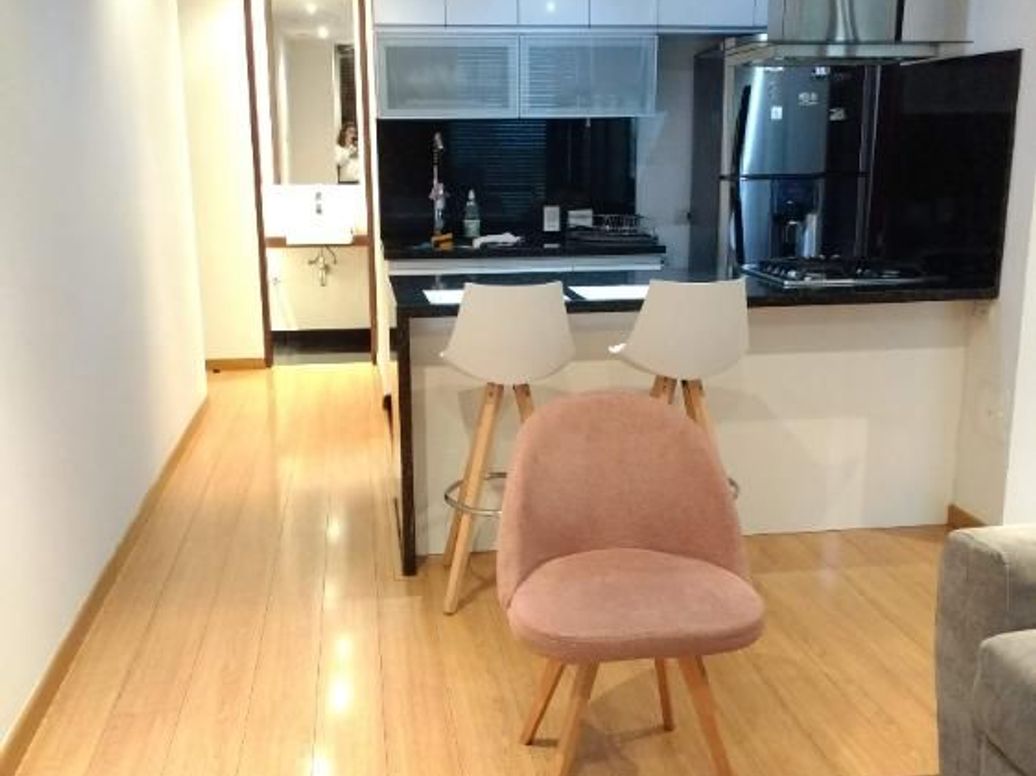Apartaestudio en venta en Chicó Norte, Bogotá, 44 m² · foto 3 de 16