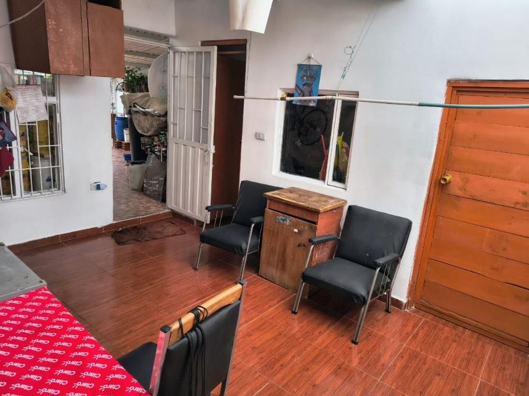 Casa de 6 alcobas en venta en Primavera, Bogotá, 230 m² · foto 17 de 20