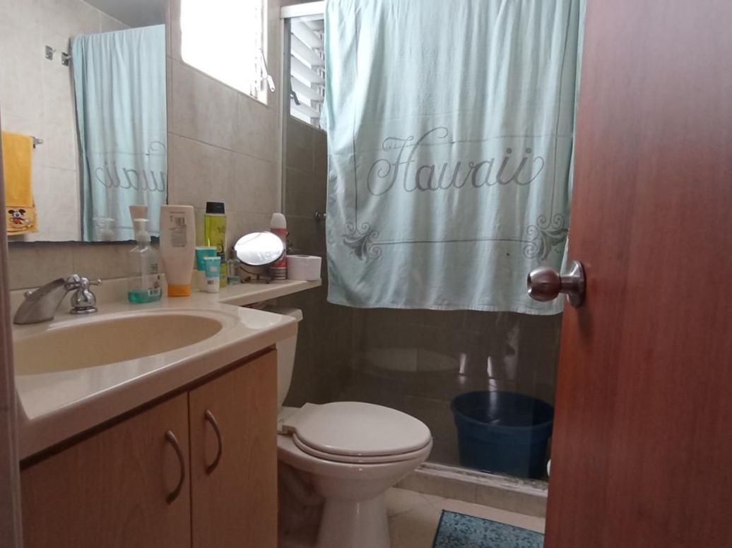 Casa de 4 alcobas en venta en Prado Veraniego Sur, Bogotá, 107 m² · foto 12 de 20
