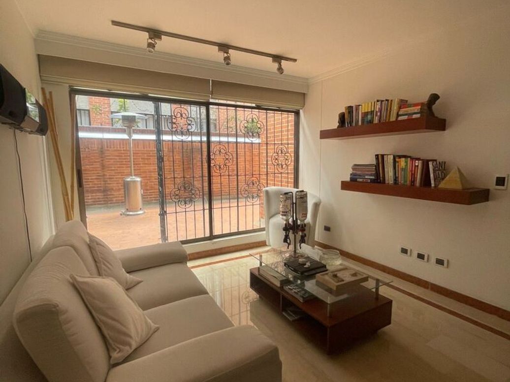 Apartamento de 3 alcobas en venta en Santa Barbara Occidental, Bogotá, 162 m² · foto 19 de 19