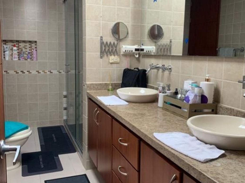 Apartamento de 3 alcobas en venta en Ub. Delicias Del Carmen, Bogotá, 168 m² · foto 17 de 19