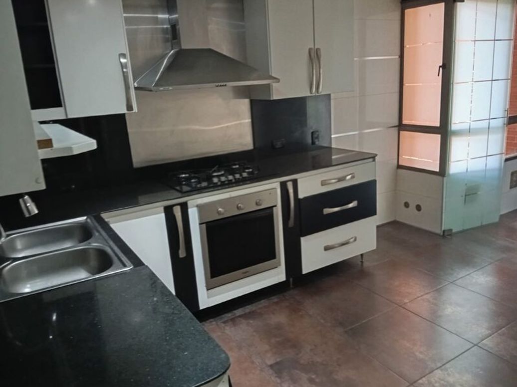 Apartamento de 3 alcobas en venta en Plenitud, Bogotá, 145 m² · foto 4 de 20