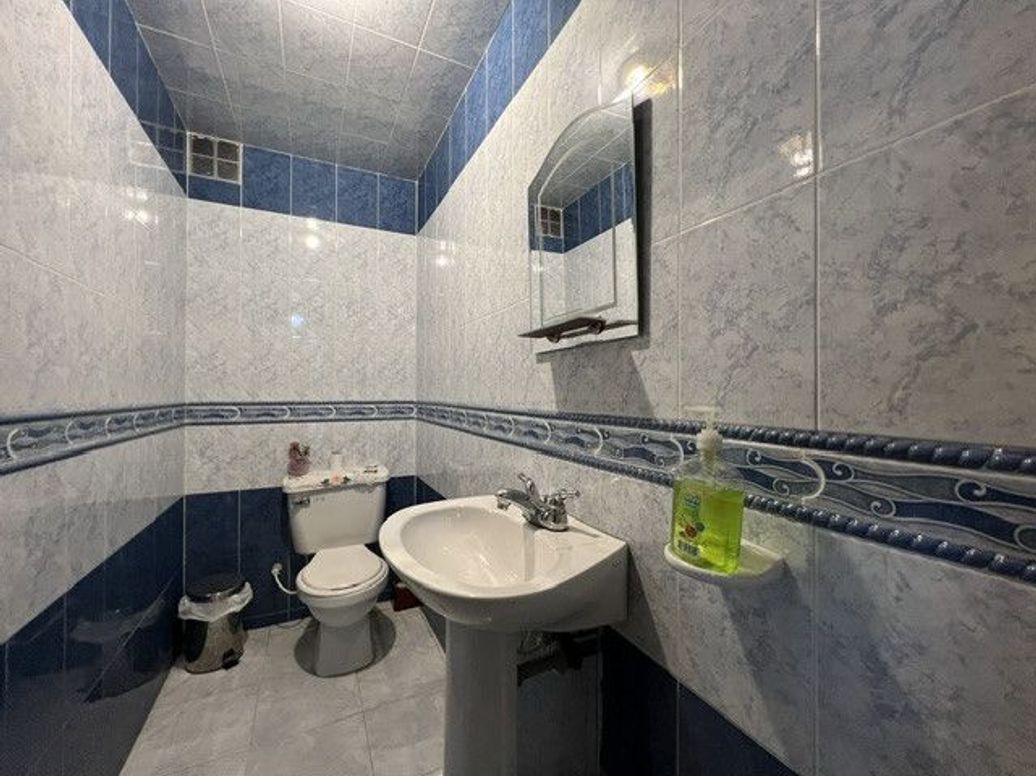 Casa de 5 alcobas en venta en El Salitre, Bogotá, 350 m² · foto 7 de 20