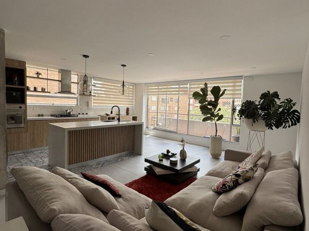 Apartamento de 3 alcobas en venta en Santa Bibiana, Bogotá, 100 m² · foto 2 de 20