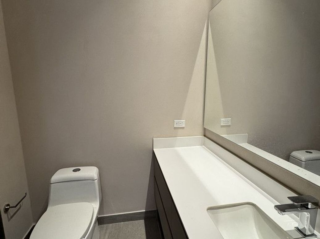 Apartaestudio en venta en Chico Norte Et. Iii, Bogotá, 52 m² · foto 11 de 20