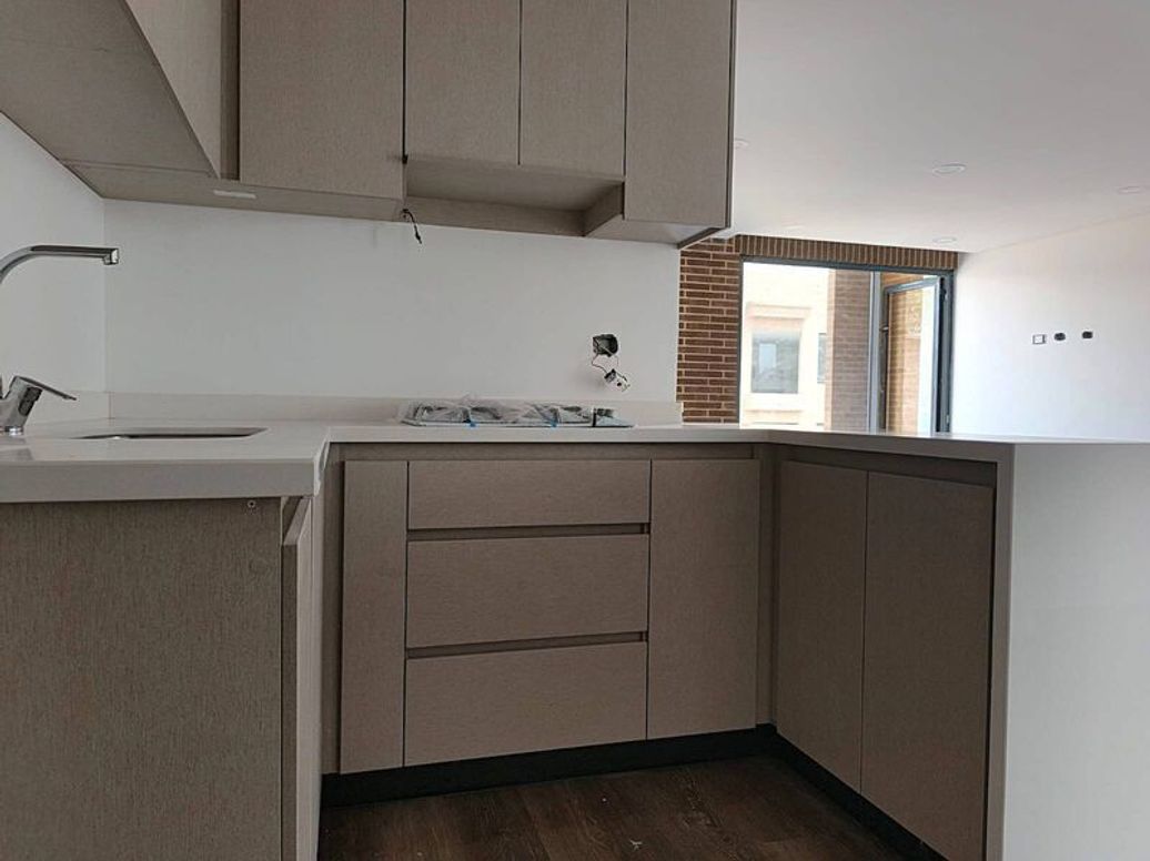 Apartamento de 3 alcobas en venta en Normandía, Bogotá, 67 m² · foto 3 de 19