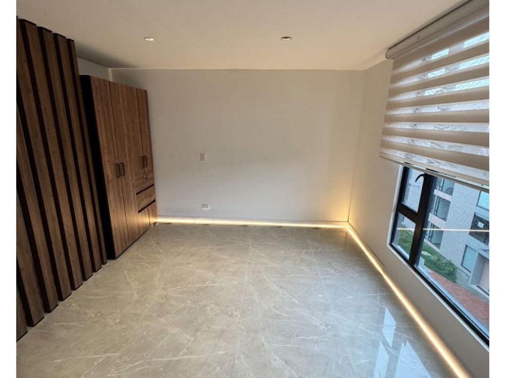 Apartaestudio en venta en Los Monjes, Bogotá, 32 m² · foto 5 de 10