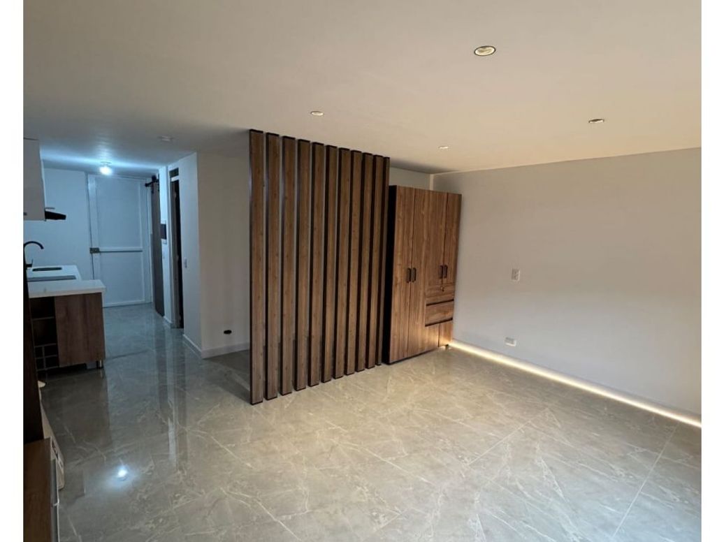 Apartaestudio en venta en Los Monjes, Bogotá, 32 m² · foto 8 de 10