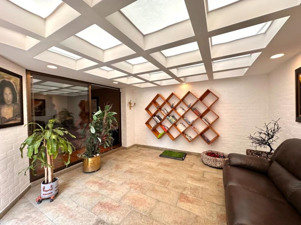 Apartamento de 2 alcobas en venta en Santa Bibiana, Bogotá, 171 m² · foto 12 de 20