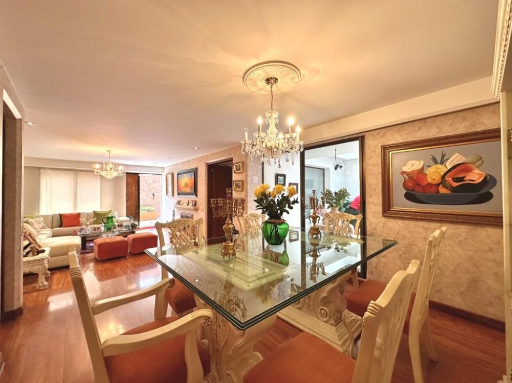 Apartamento de 2 alcobas en venta en Santa Bibiana, Bogotá, 171 m² · foto 3 de 20