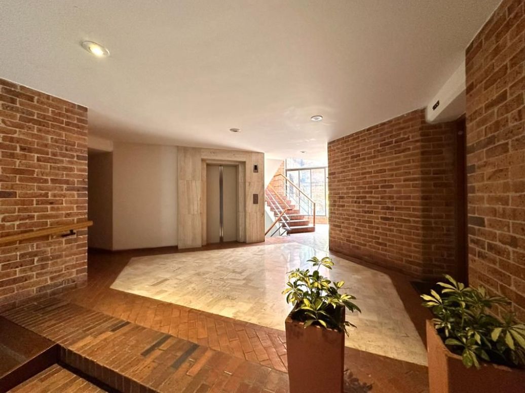 Apartamento de 2 alcobas en venta en Santa Bibiana, Bogotá, 171 m² · foto 10 de 20