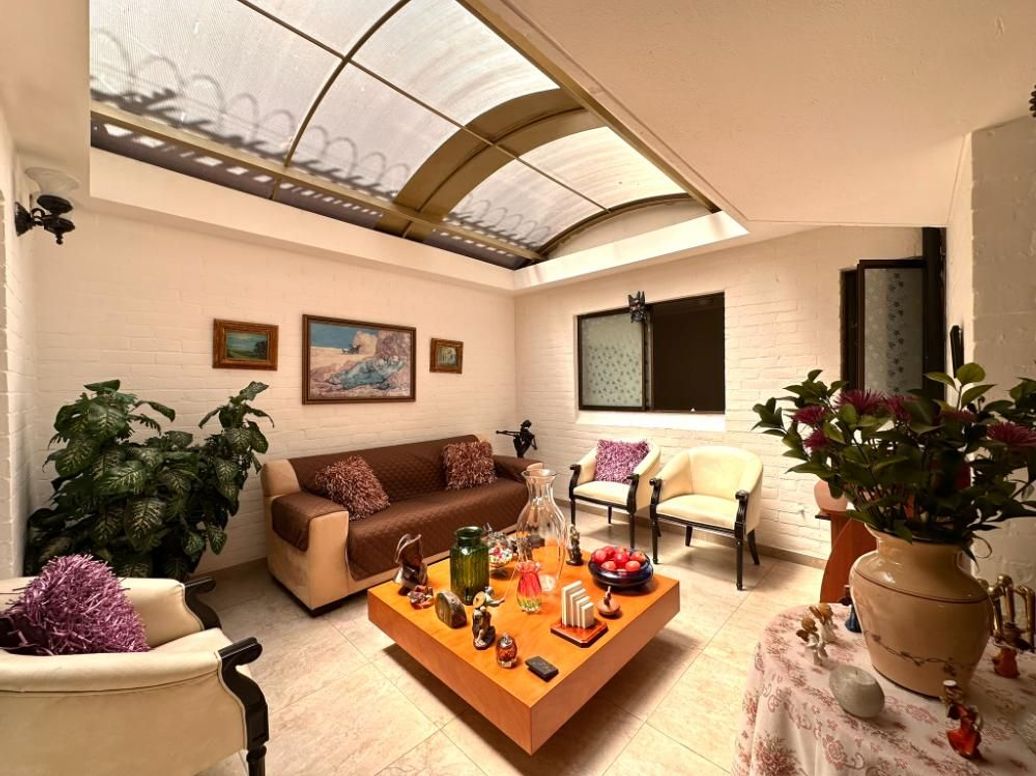 Apartamento de 2 alcobas en venta en Santa Bibiana, Bogotá, 171 m² · foto 18 de 20