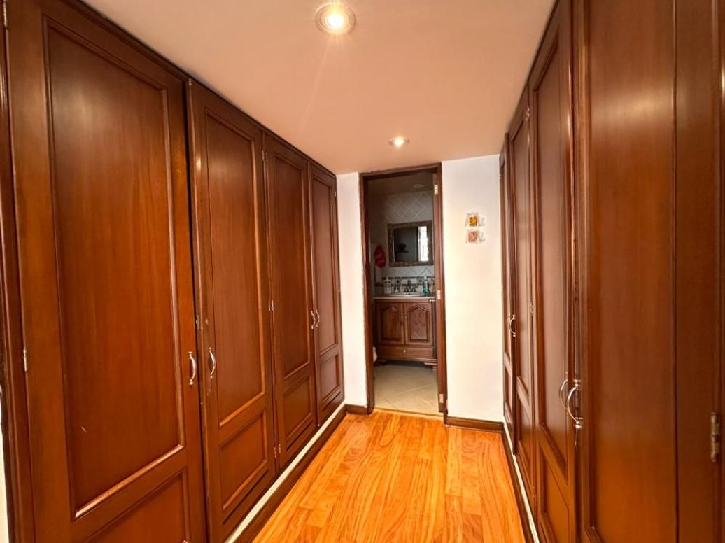 Apartamento de 2 alcobas en venta en Santa Bibiana, Bogotá, 171 m² · foto 7 de 20