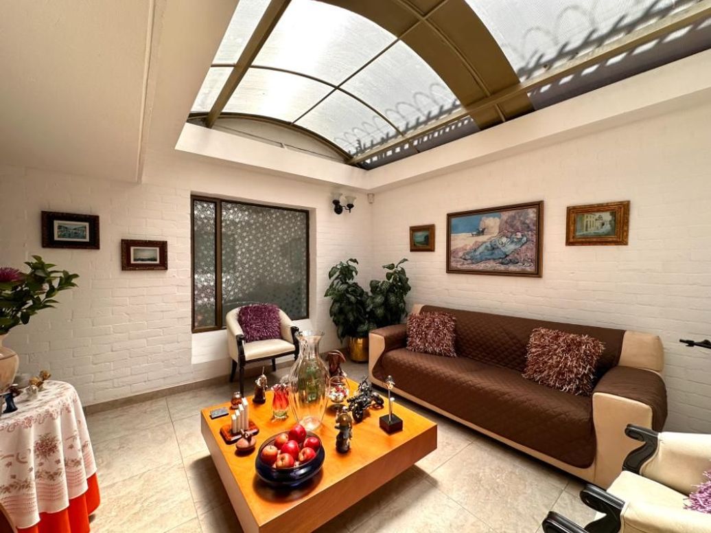 Apartamento de 2 alcobas en venta en Santa Bibiana, Bogotá, 171 m² · foto 19 de 20