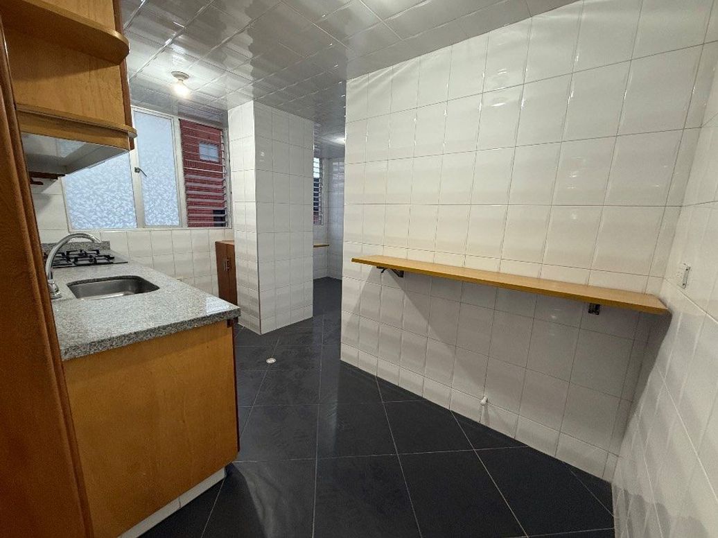 Apartamento de 4 alcobas en venta en Country Club, Bogotá, 180 m² · foto 7 de 20