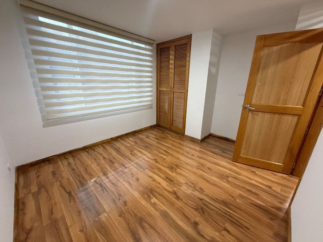 Apartamento de 4 alcobas en venta en Country Club, Bogotá, 180 m² · foto 18 de 20