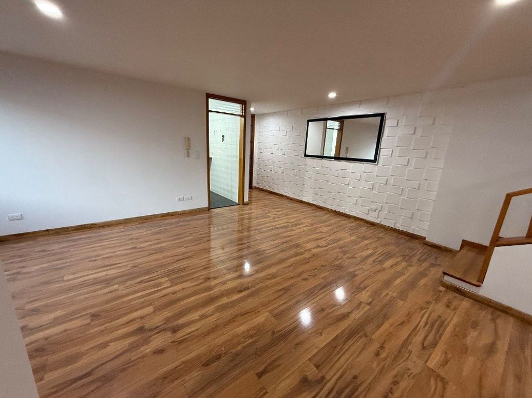 Apartamento de 4 alcobas en venta en Country Club, Bogotá, 180 m² · foto 6 de 20