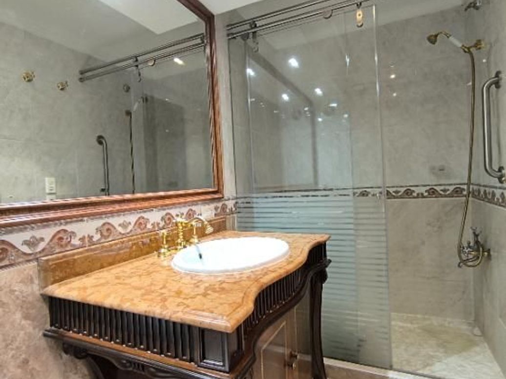 Apartamento de 2 alcobas en venta en Chicó Norte, Bogotá, 150 m² · foto 10 de 14