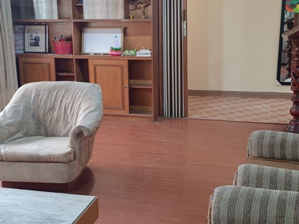 Casa de 8 alcobas en venta en Canódromo, Bogotá, 500 m² · foto 3 de 20