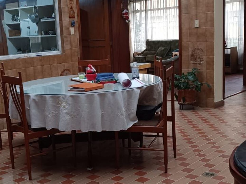Casa de 8 alcobas en venta en Canódromo, Bogotá, 500 m² · foto 5 de 20